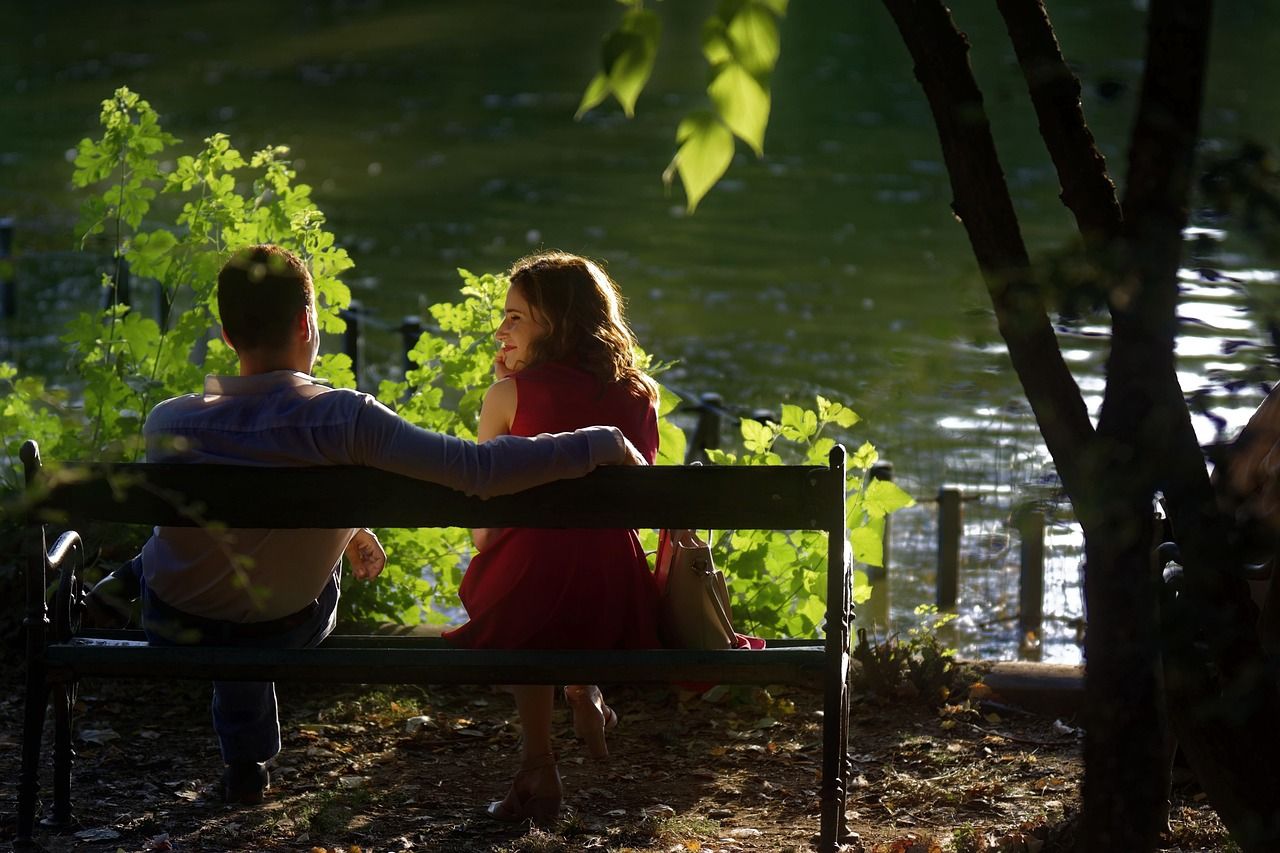 Quiet date on a park bench in Vancouver